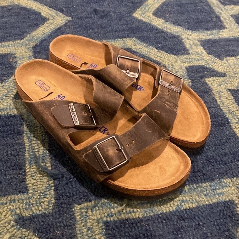 MadeWell Birkenstock® Arizona Soft Footbed Sandals in Nubuck MA163